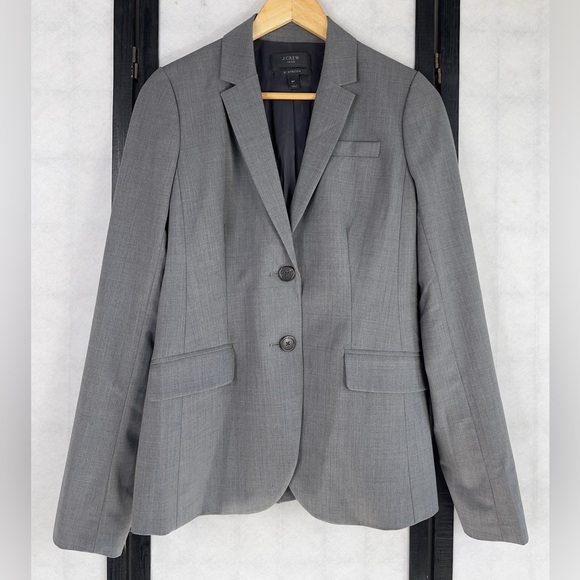 J. Crew 1035 Women’s suit set. Size: 6T - Picture 2 of 15